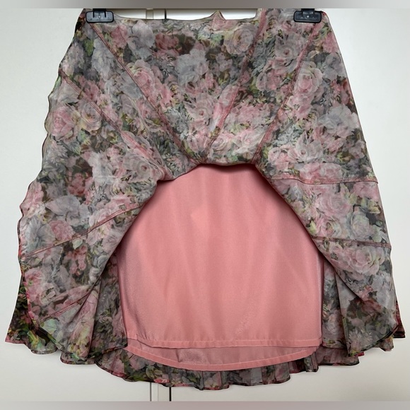 💎🌷ESCADA🌷SKIRT 🌷💎 🌷HOST PICK 🌷💎 - Picture 11 of 16